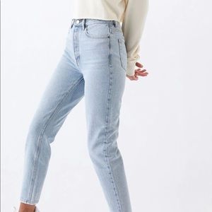 Ultra high rise/slim jeans